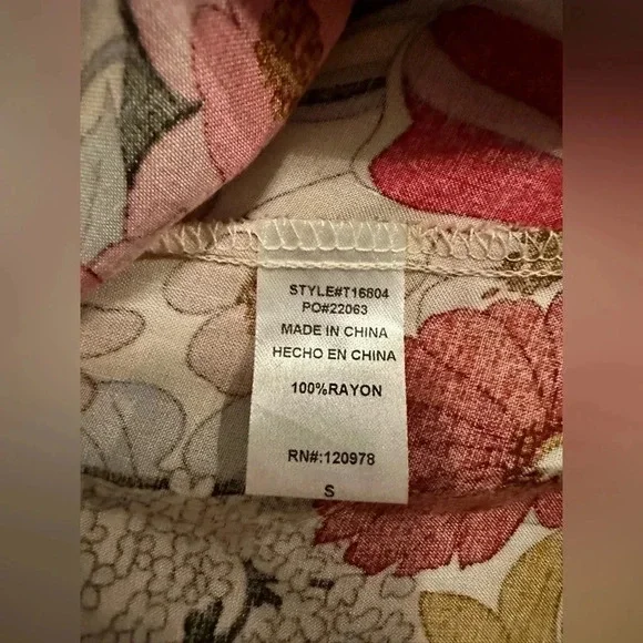 Entro 3/4 sleeve floral blouse size S - Picture 5 of 7